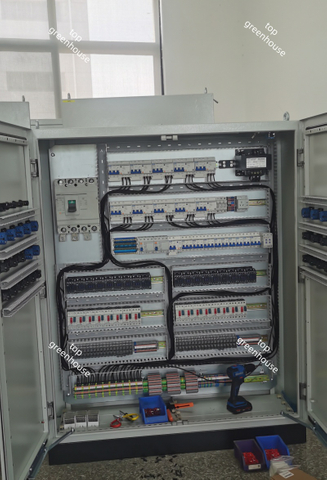 High Quality Cabinet for The Greenhouse Electric Control System